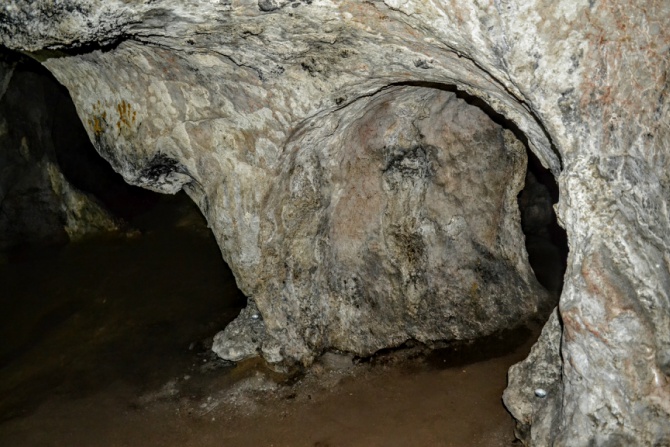 Peștera Bolii 7 - Peștera Bolii - un loc aparte din Țara Hațegului