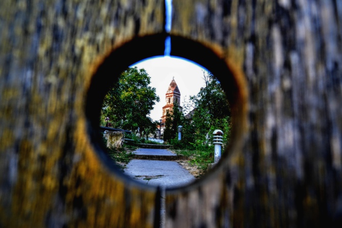 Densuș 3 - Biserica din Densuş - cea mai veche biserică de piatră din România